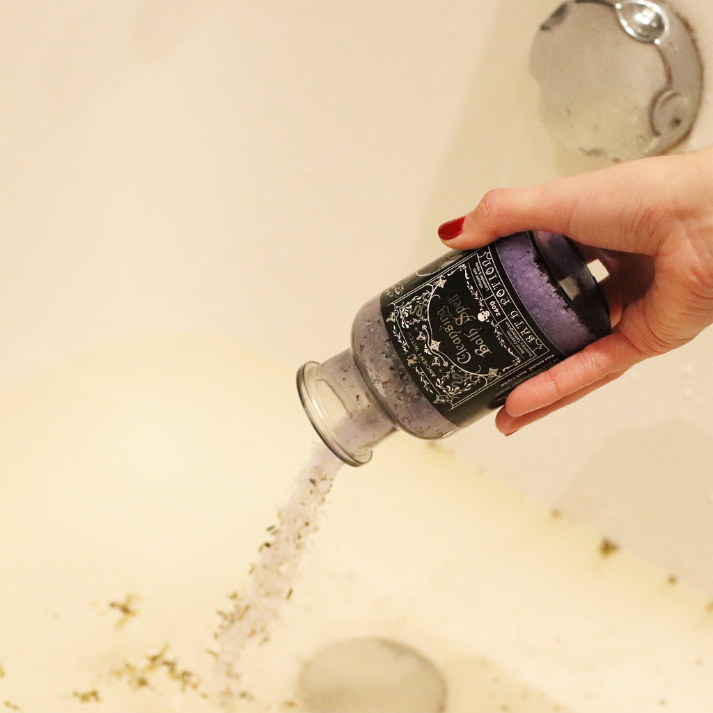 Bath Spell Potion & Quartz Crystal Amulet - Cleansing