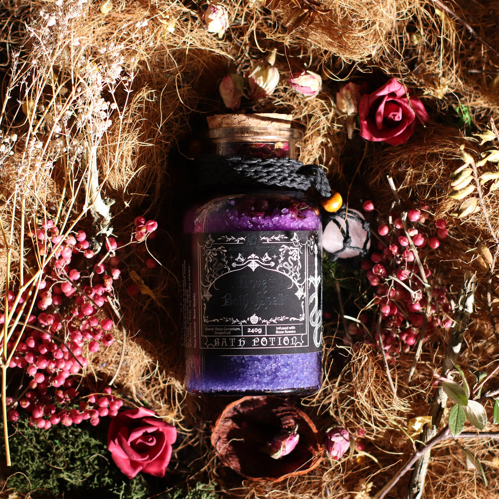 Bath Spell Potion & Rose Quartz Crystal Amulet - Love