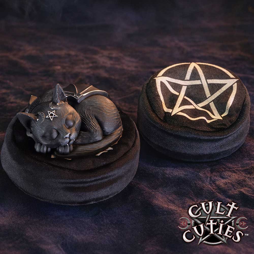 Cult Cutie Collectable - Malpuss Dreams