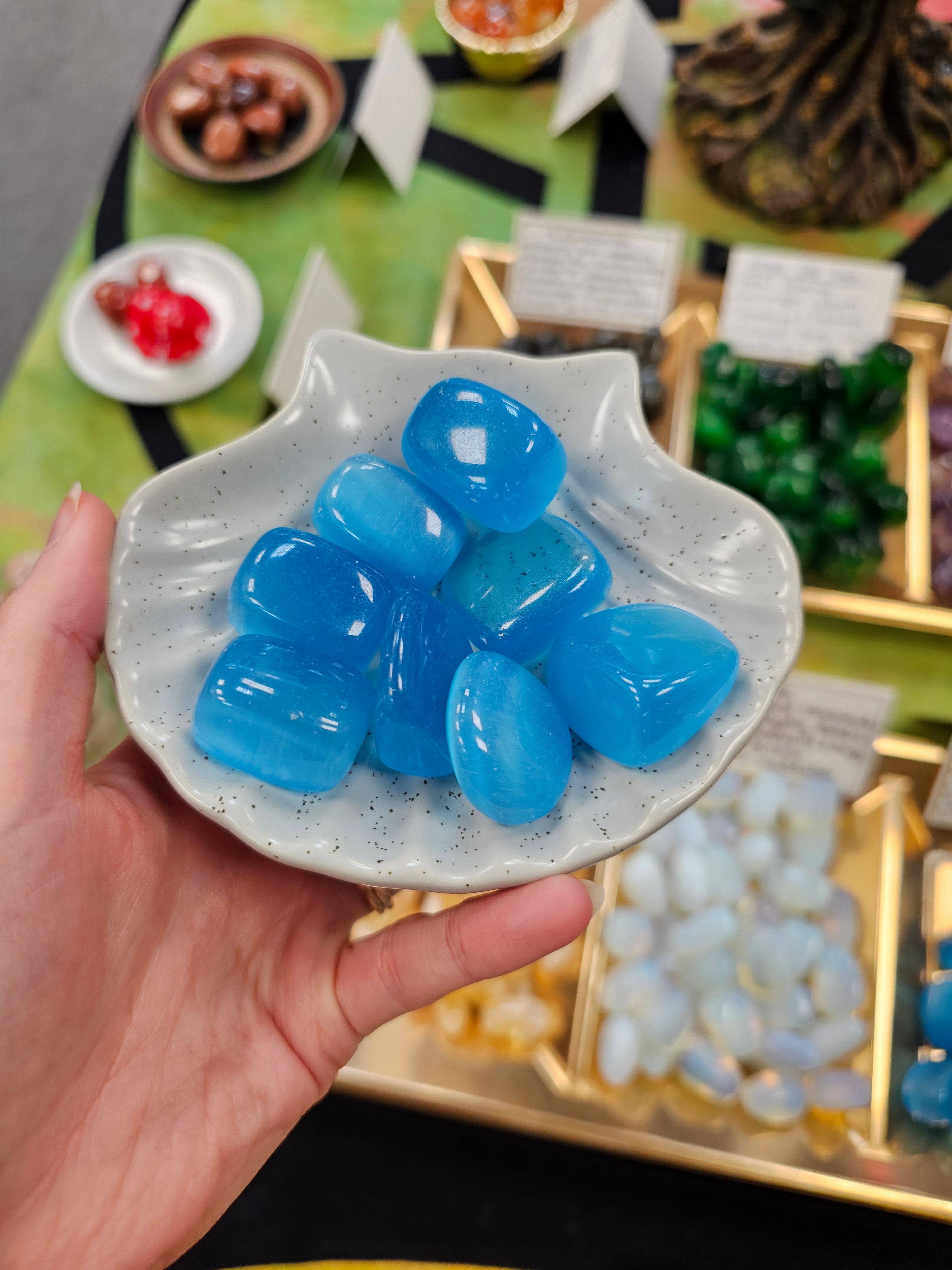 Blue Cat Eye Crystal Tumblestone
