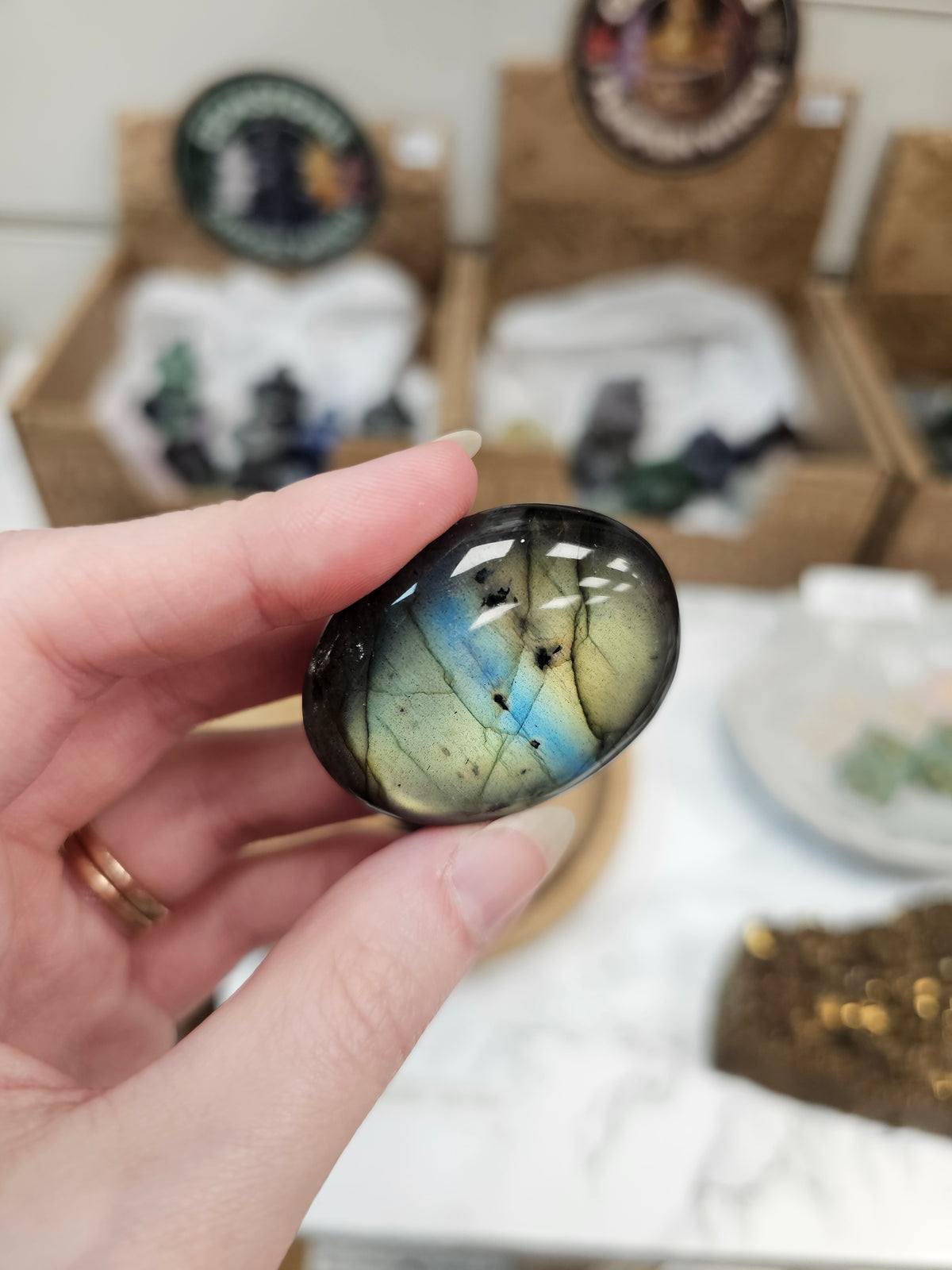 Labradorite Crystal Thumb Stone