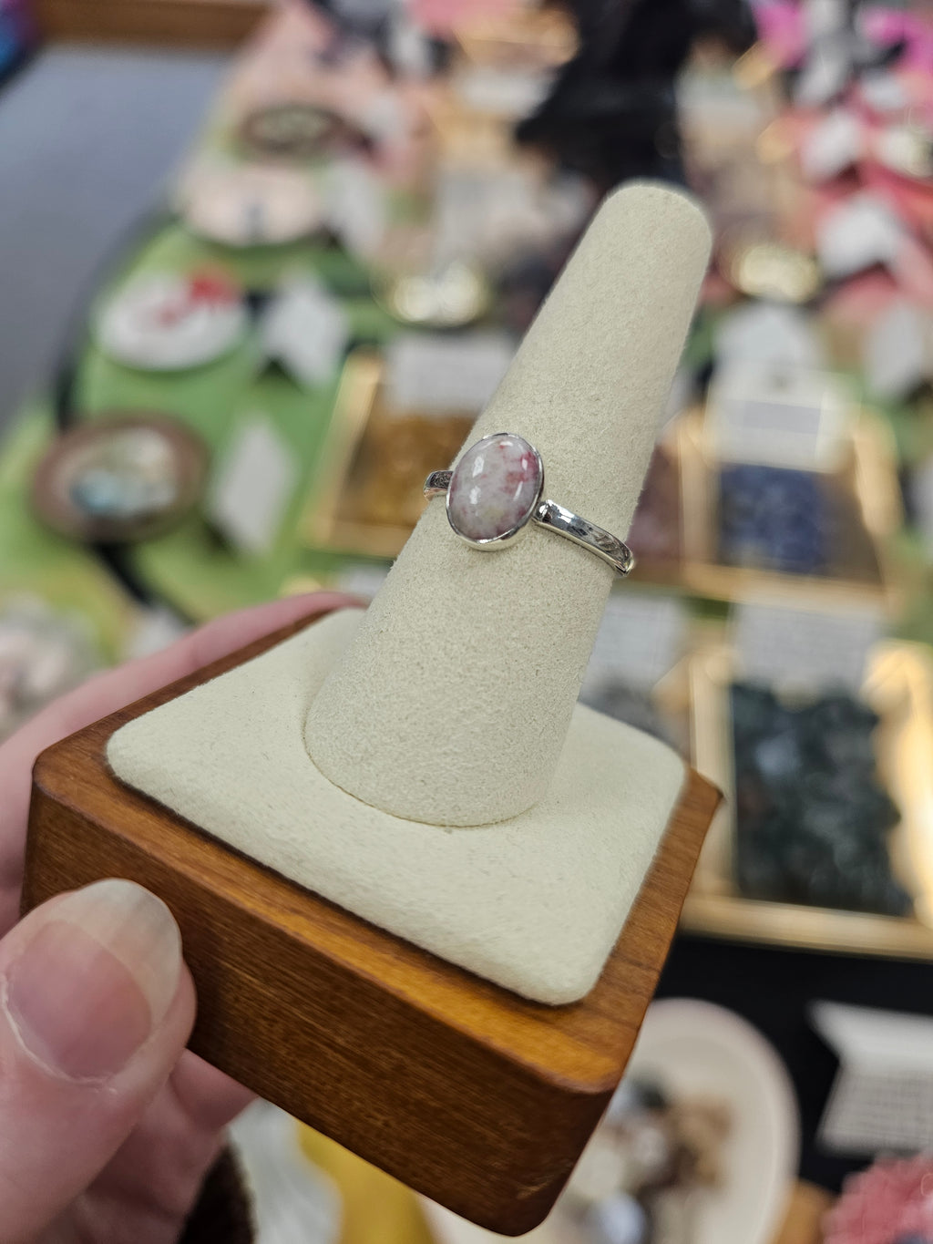 Cinnabrite 925 Silver Crystal Ring - Size 8