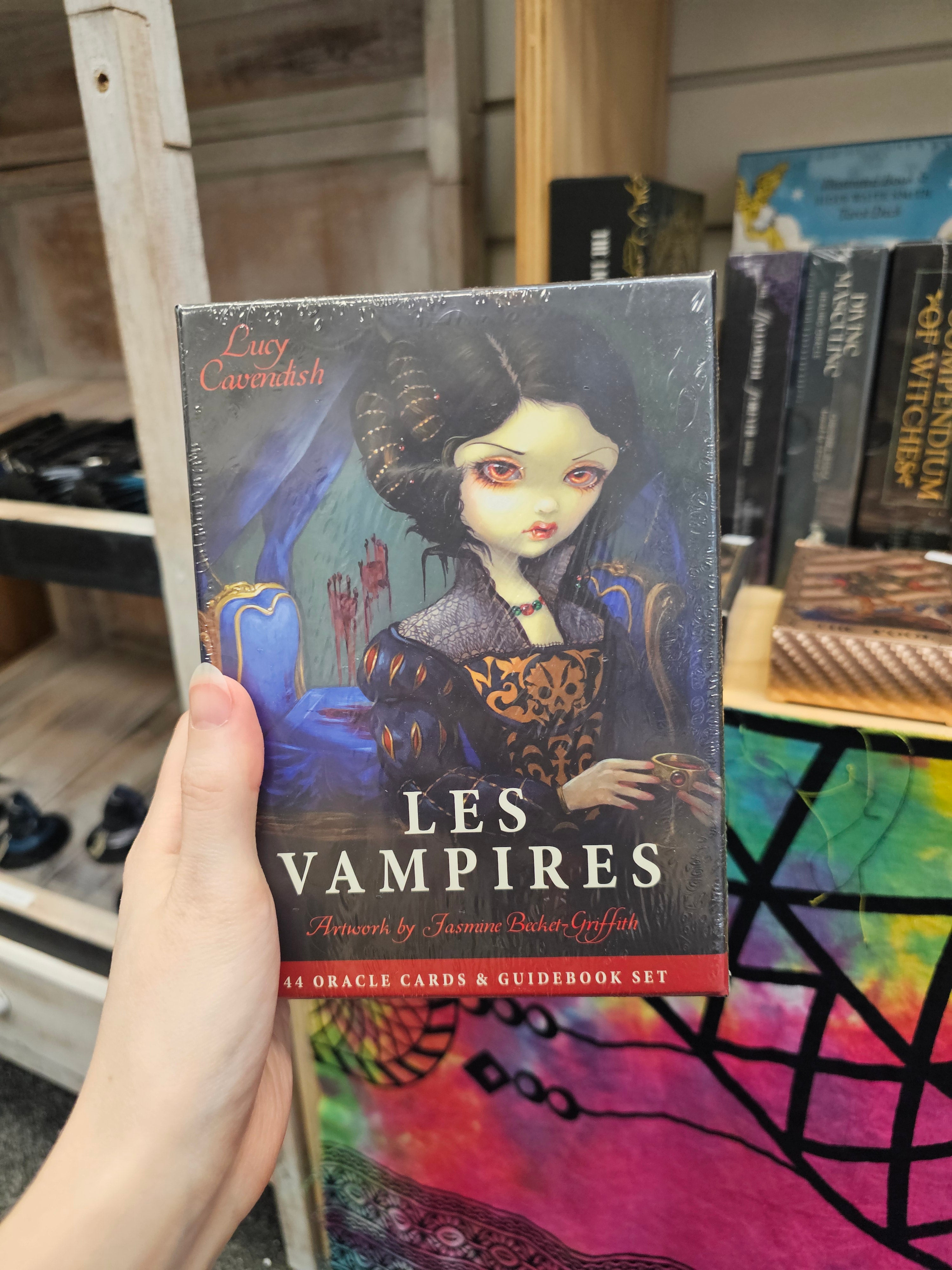Les Vampires Oracle Card Deck