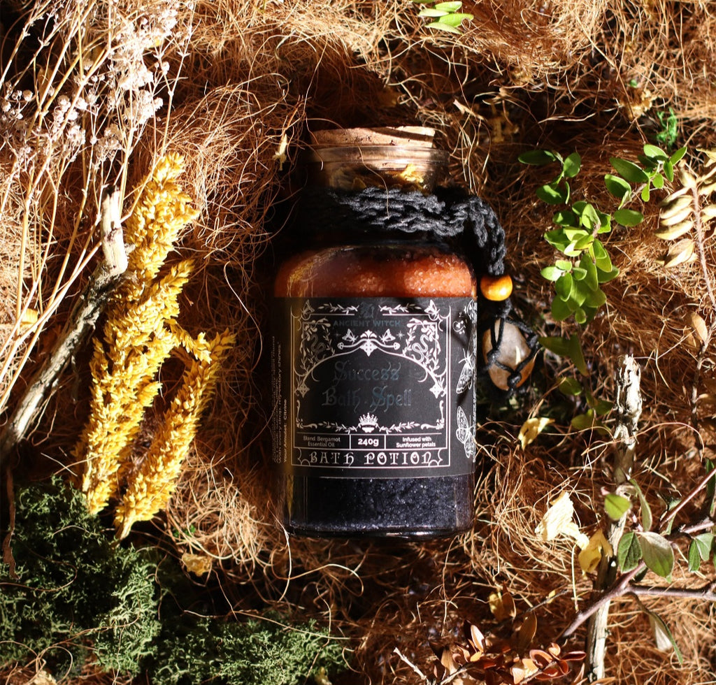 Bath Spell Potion & Citrine Crystal Amulet - Success