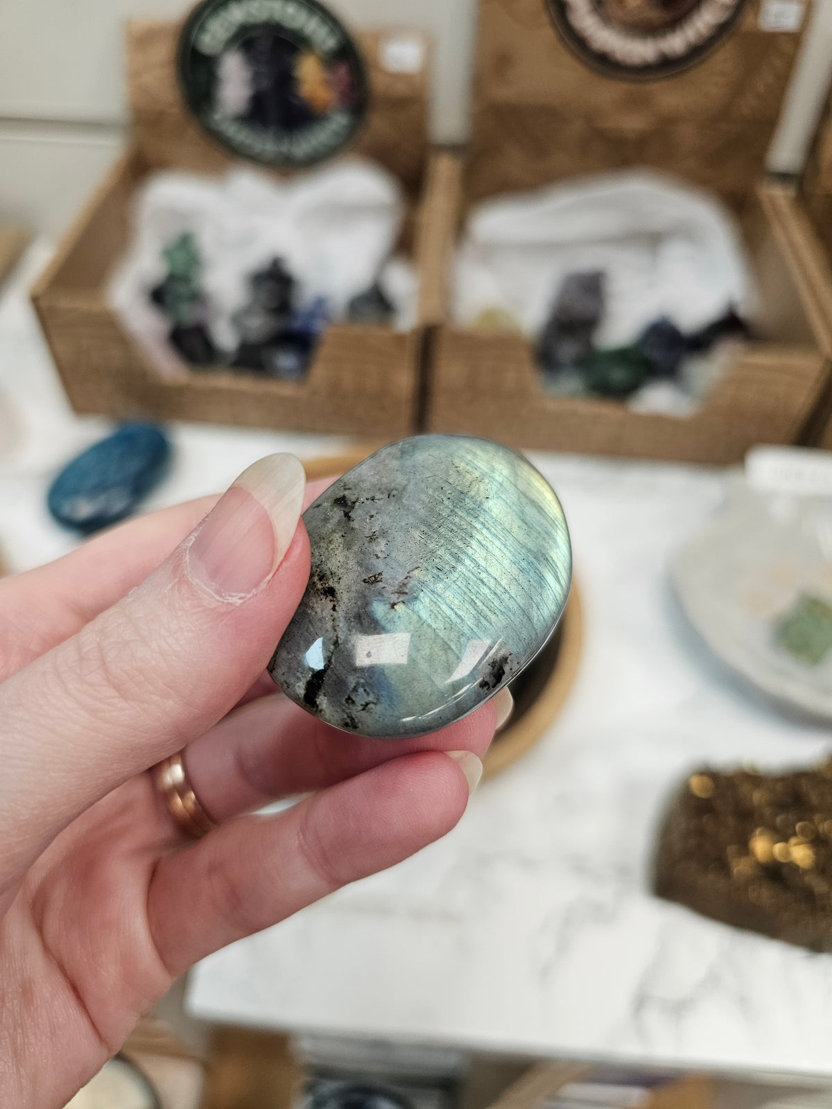 Labradorite Crystal Thumb Stone