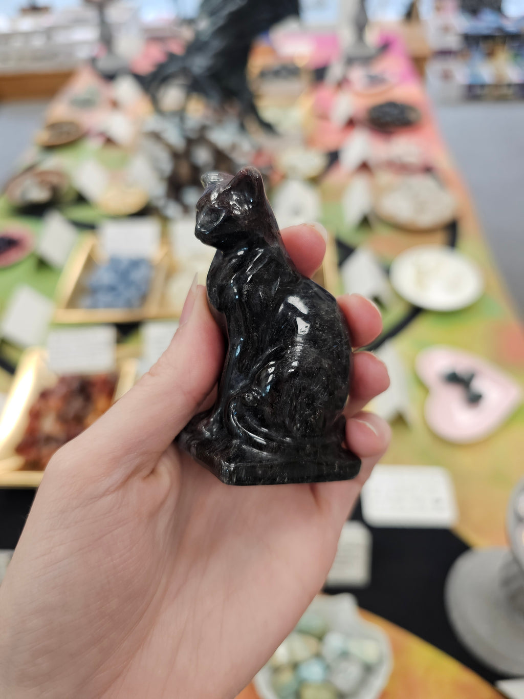 Arfvedsonite Crystal Cat Carving