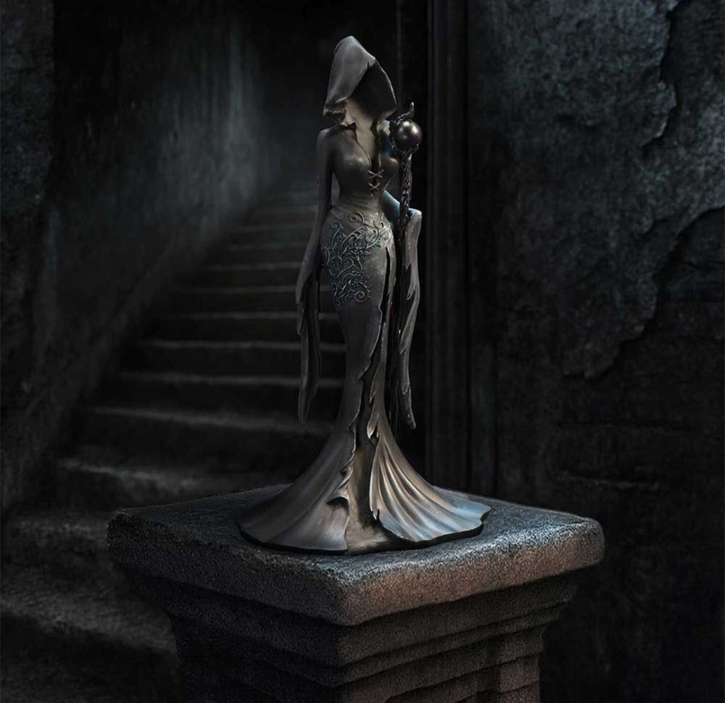 Femme Fetale Collectable - Seer