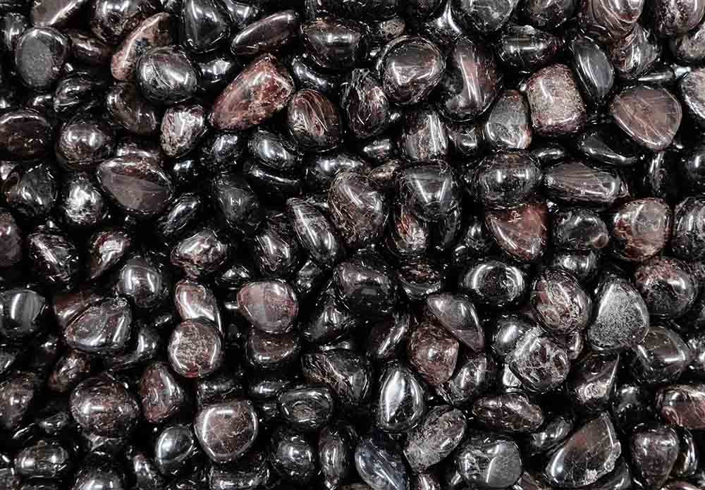 Garnet Crystal Tumblestone