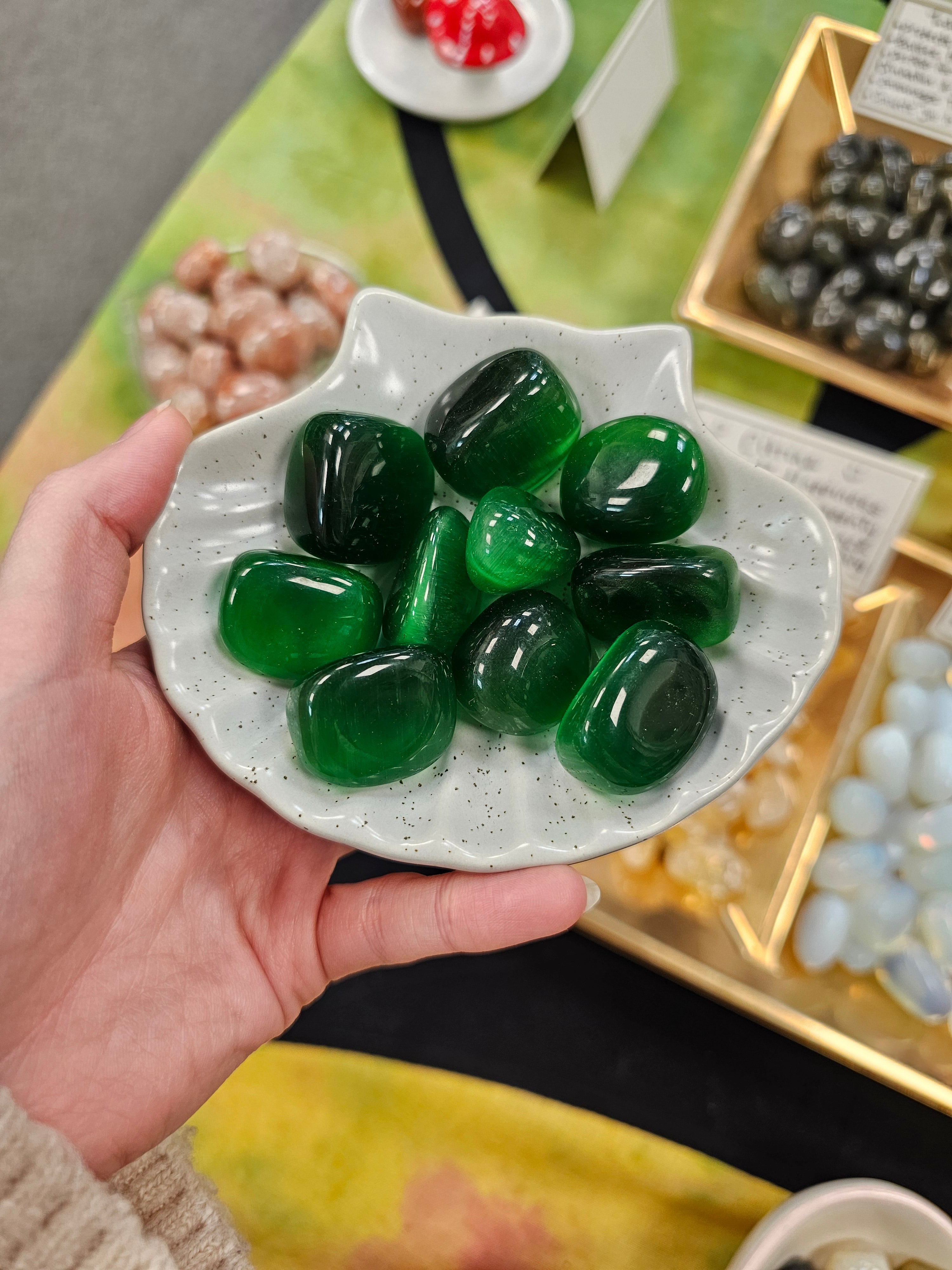 Green Cat Eye Crystal Tumblestone