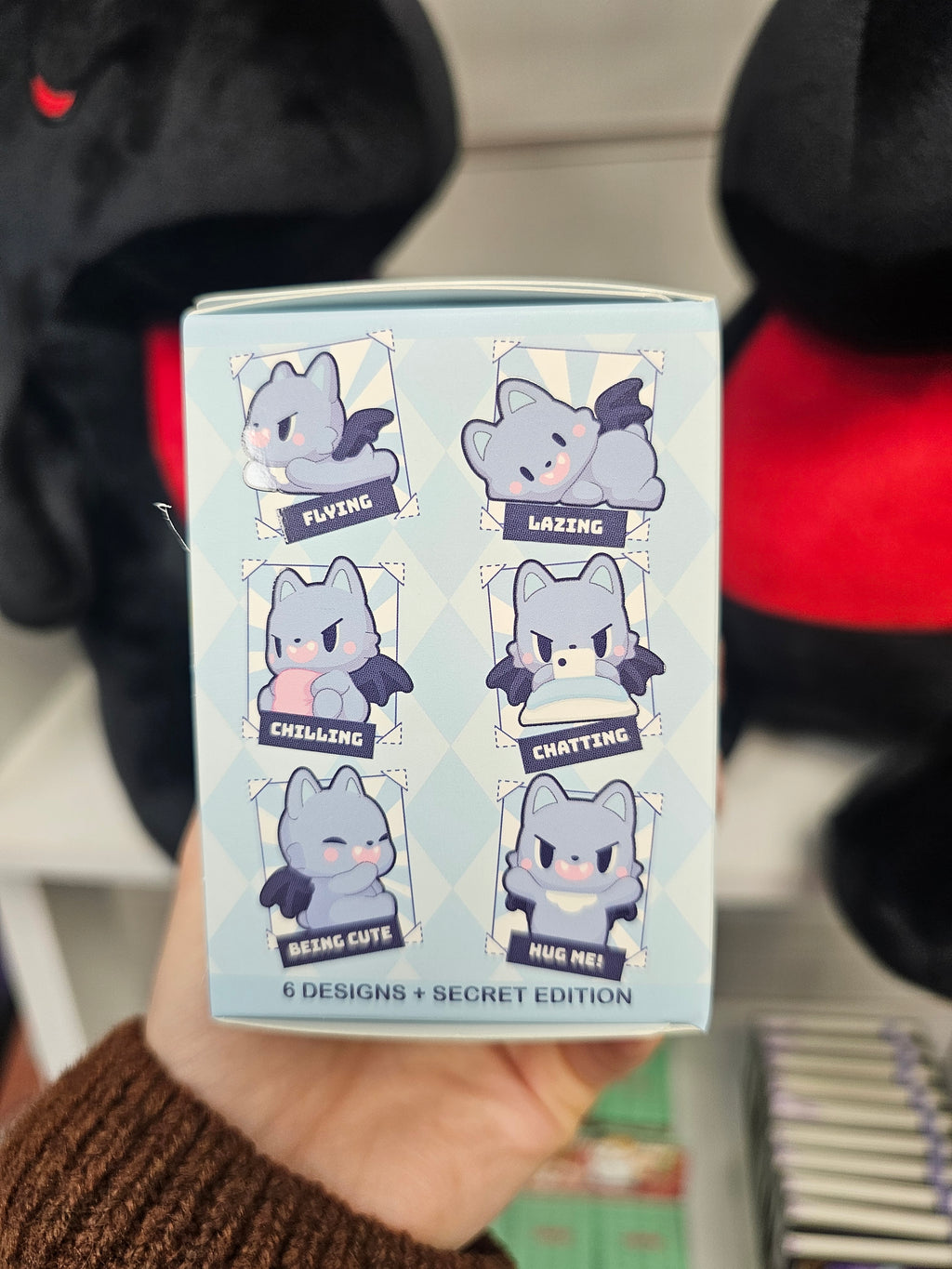 Vampii Bat KENJI Mystery Box Figurine