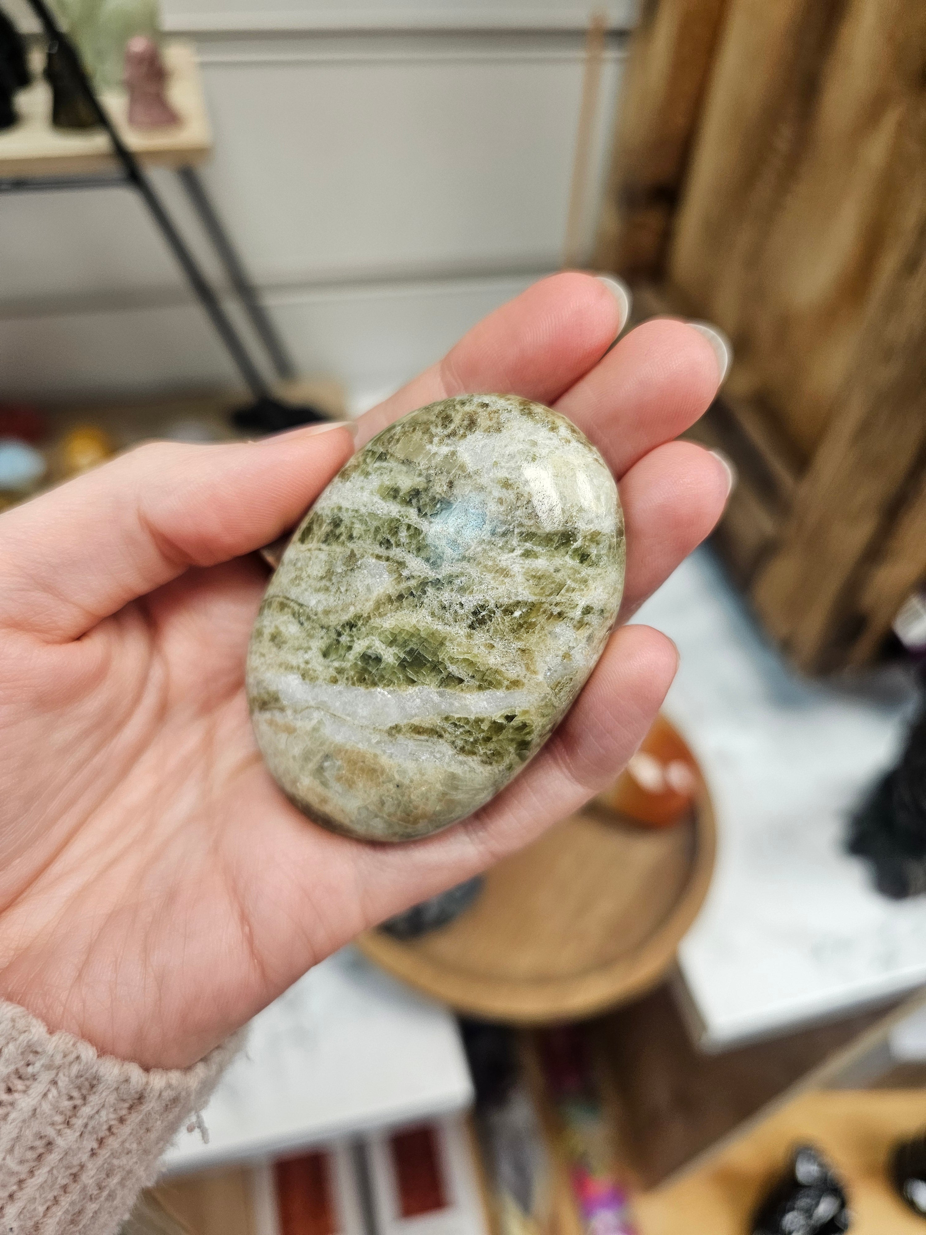 Serpentine Crystal Palmstone